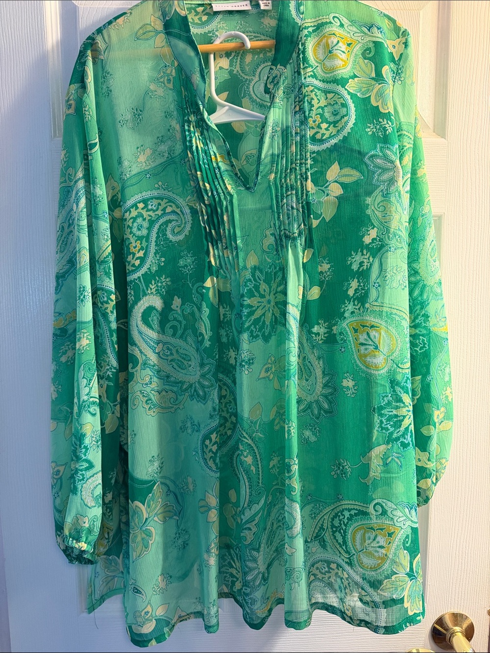 Susan Graver Green Paisley Pintuck V-Neck Tunic